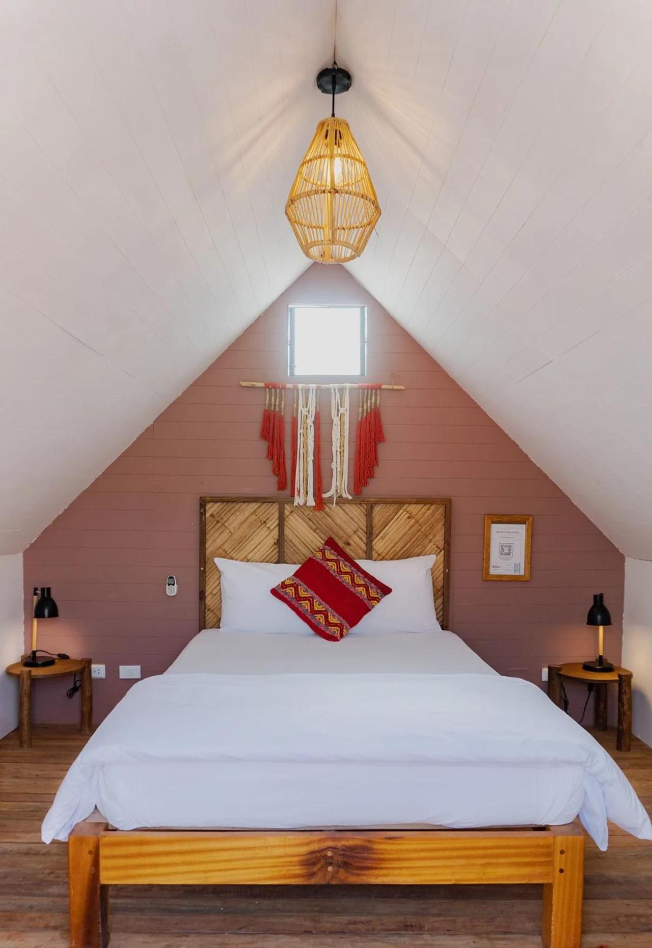 Selina Hotel 3*